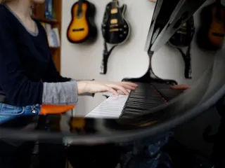 Escolhendo Instrumentos Musicais Para a Sua Música: Dicas Completas