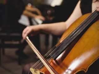 Descubra a Mágica da Música Clássica com Instrumentos e Produção Musical